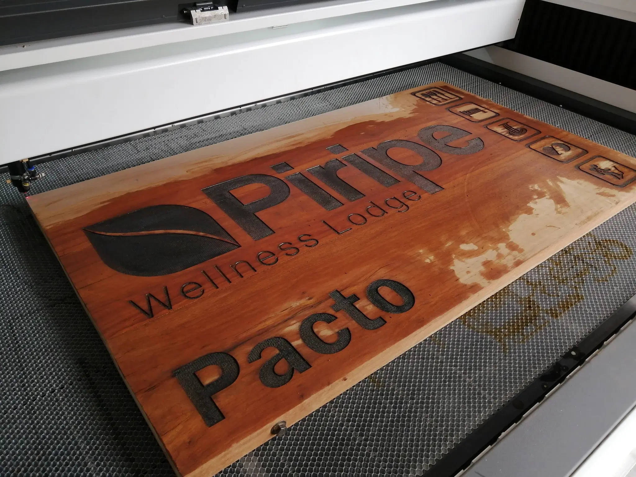 Grabado laser en madera 1